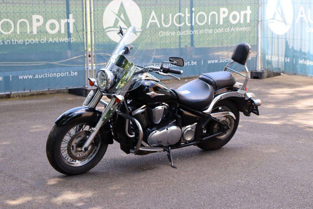 Motor Kawasaki VN 900 CLASSIC Benzine 2011 (Marge)