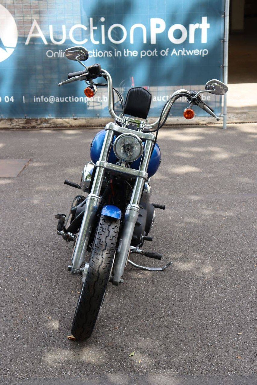 Harley-Davidson DYNA STREET BOB Motorrad Benzin 2007