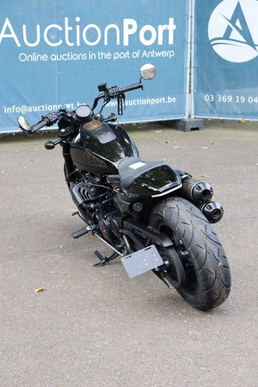 Motorcycle Harley-Davidson SPORTSTER 1250S Petrol 2022 (Margin)