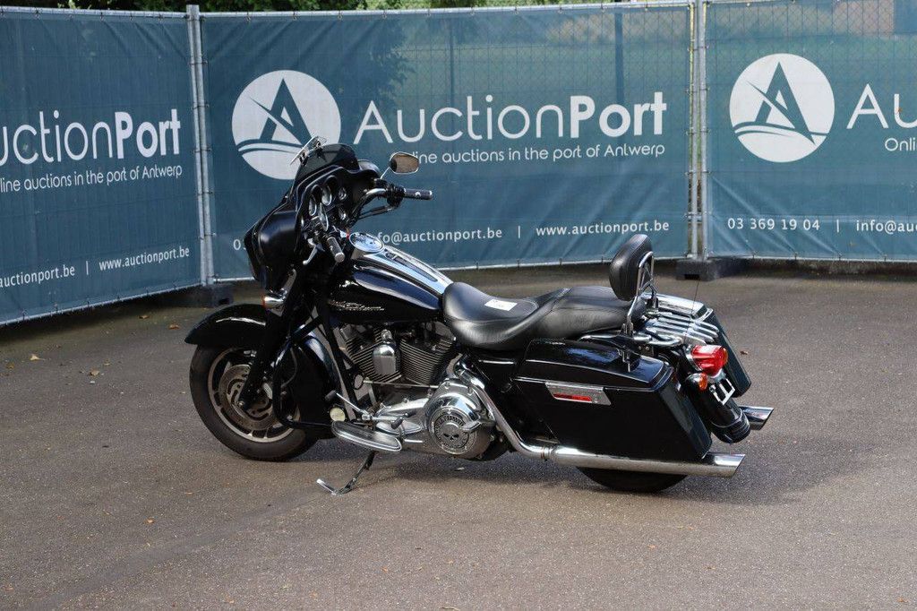 Motor Harley-Davidson STREET GLIDE SPECIAL Benzine 2007