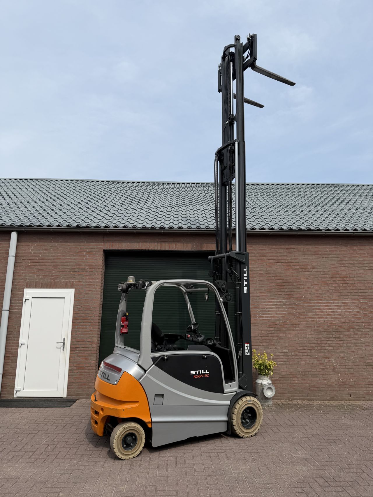 Still RX60-30L 2019 triplo 4 ventielen elektrische heftruck