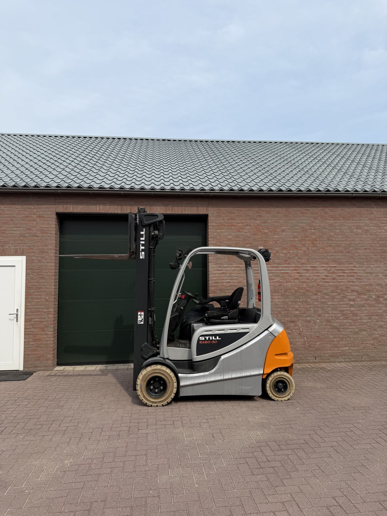 Still RX60-30L 2019 triplo 4 ventielen elektrische heftruck