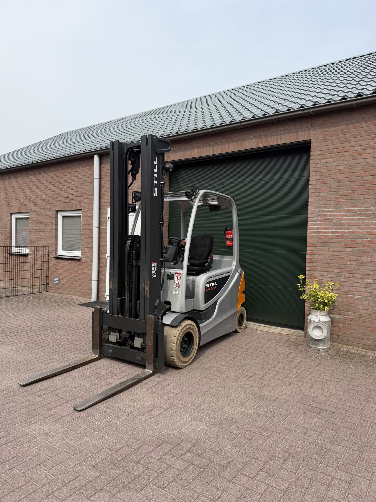 Still RX60-30L 2019 triplo 4 ventielen elektrische heftruck