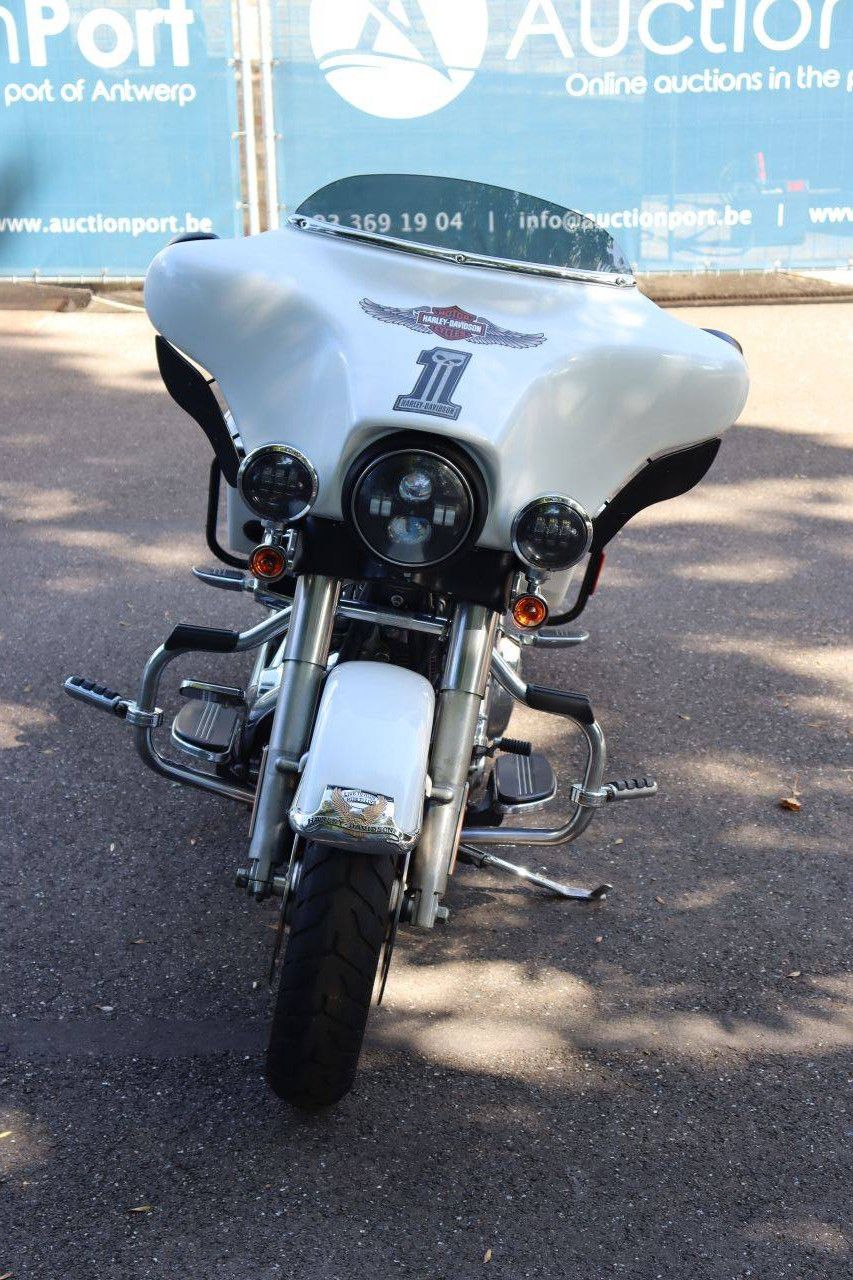 Motor Harley-Davidson STREET GLIDE SPECIAL Benzine 2011