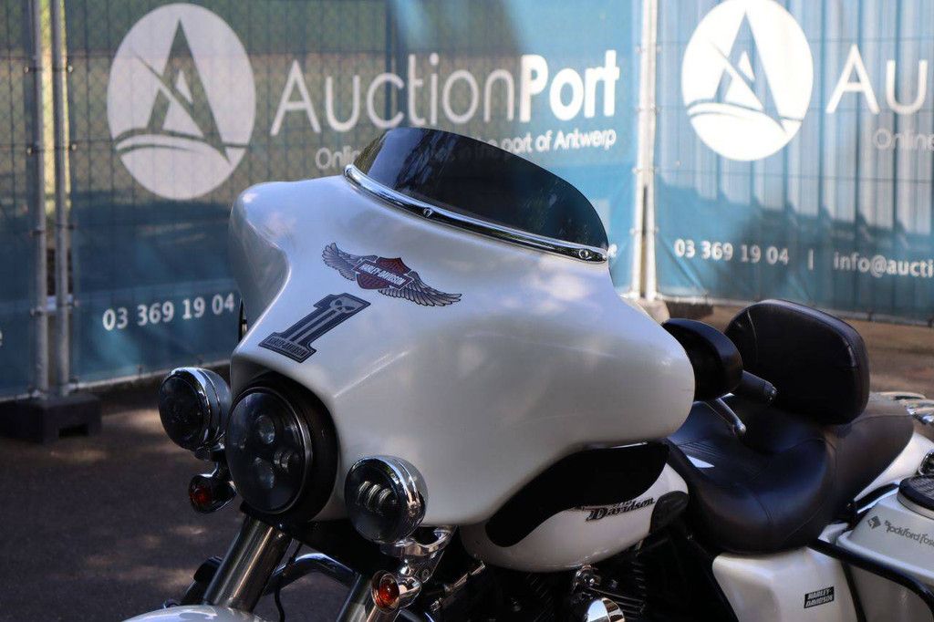 Motor Harley-Davidson STREET GLIDE SPECIAL Benzine 2011