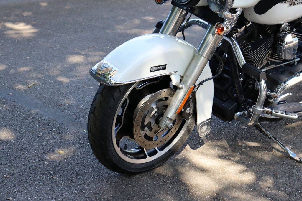 Motor Harley-Davidson STREET GLIDE SPECIAL Benzine 2011