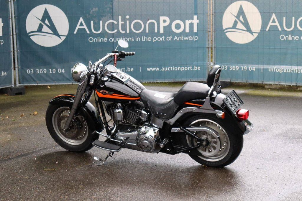 Motorcycle Harley Davidson Fat Boy Softail Petrol 2009