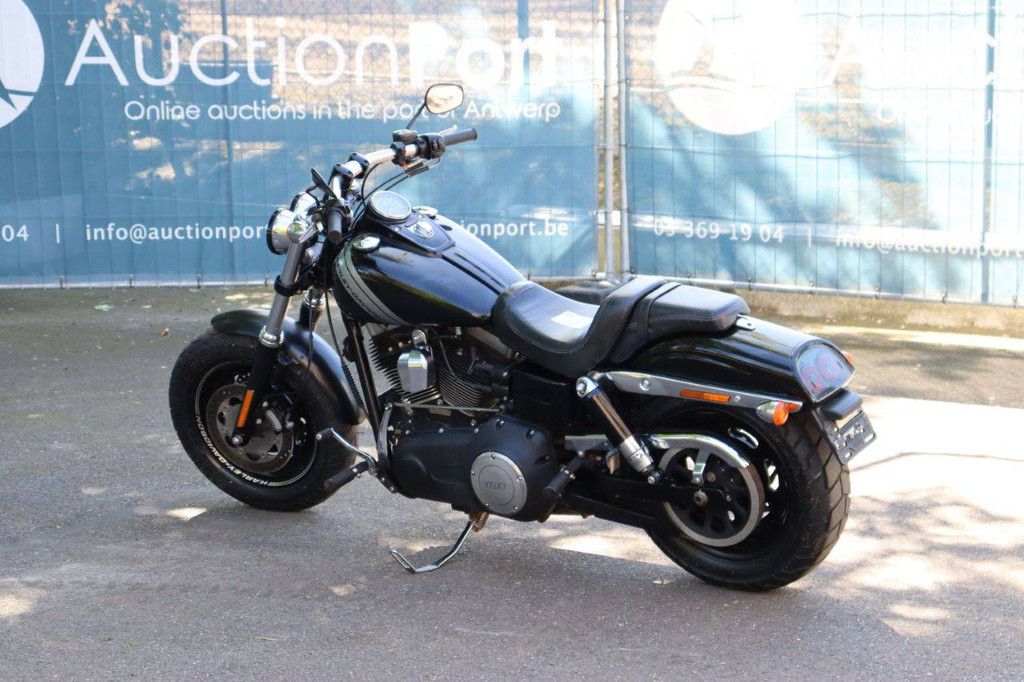 Motor Harley-Davidson Dyna Fat Bob Benzine 2015