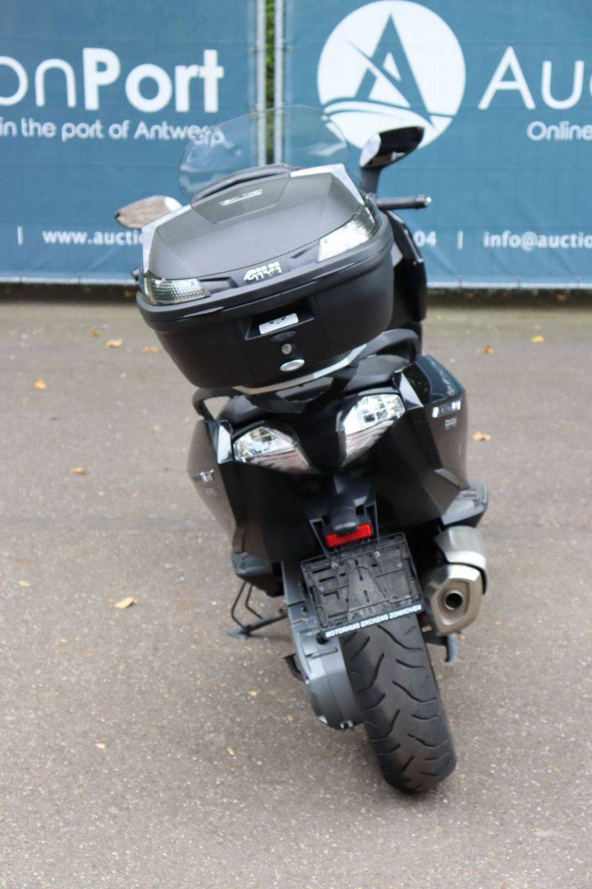 BMW C650GT Petrol Engine 2012 (Margin)