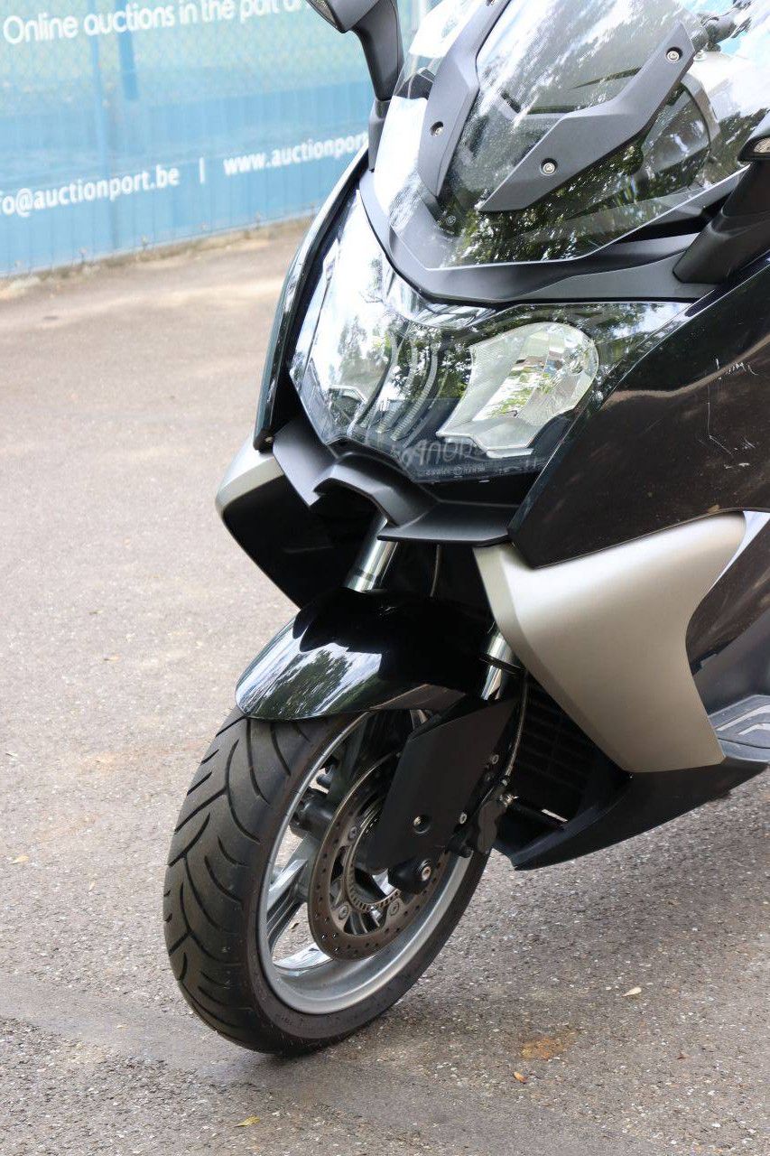 BMW C650GT Petrol Engine 2012 (Margin)