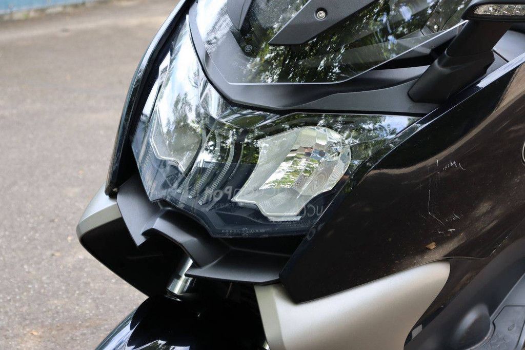 BMW C650GT Petrol Engine 2012 (Margin)