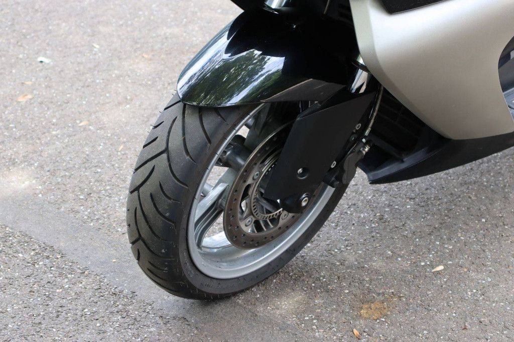 BMW C650GT Petrol Engine 2012 (Margin)