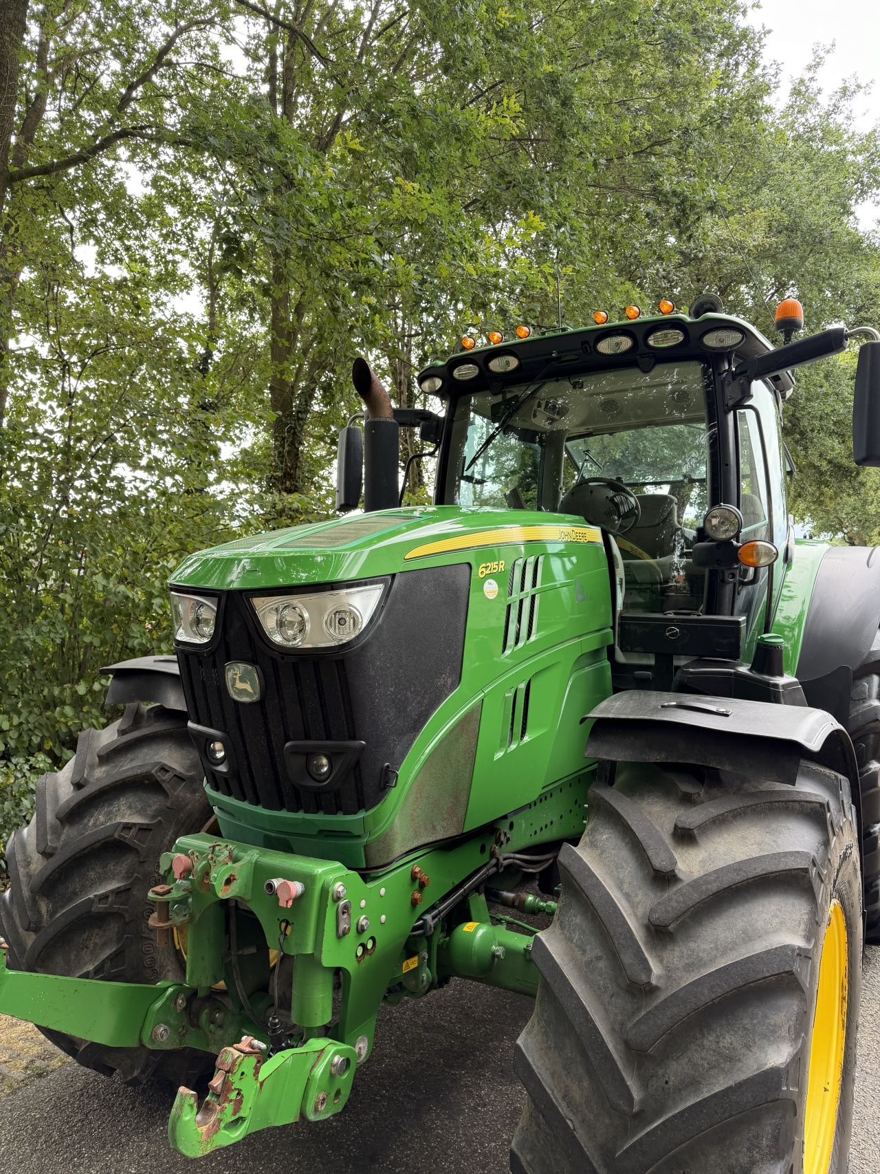 John Deere 6215R AQ