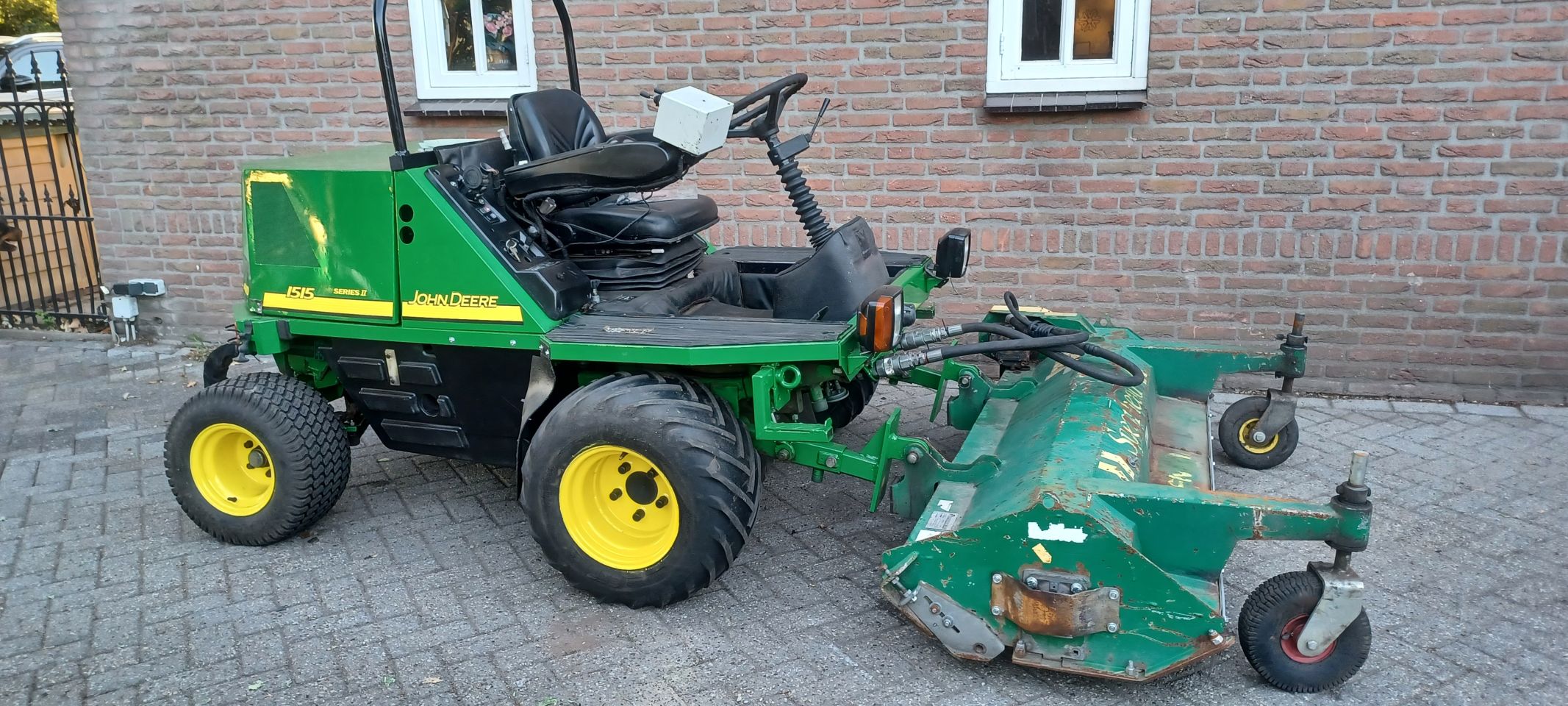 John deere 1515 series 2 met klepelmaaier 180 cm