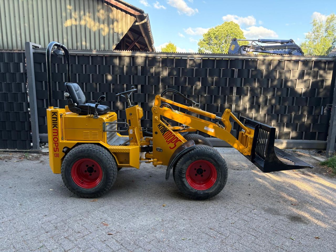 Knikmops 130 kubota minishovel yanmar bobcat iseki