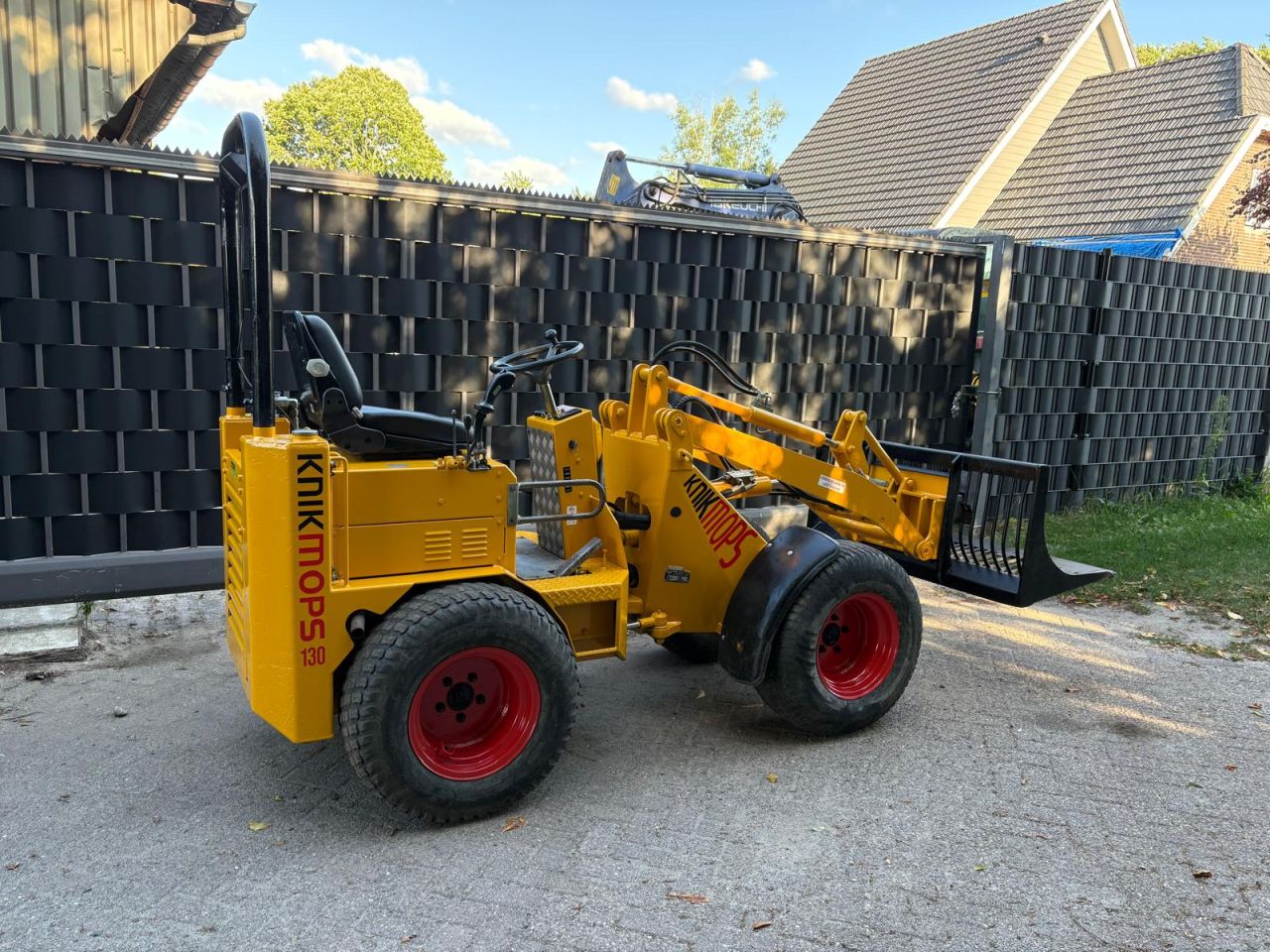 Knikmops 130 kubota minishovel yanmar bobcat iseki