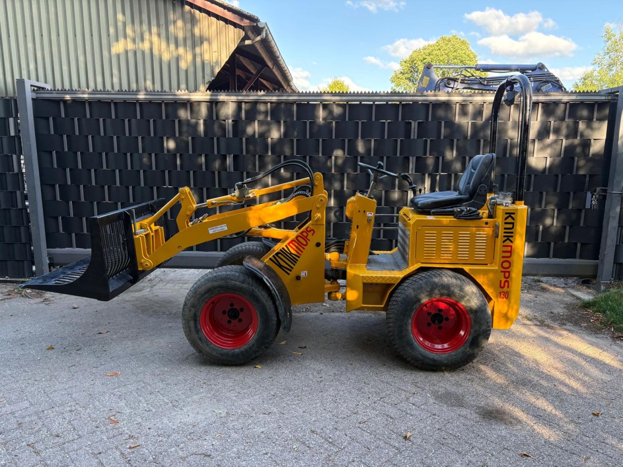 Knikmops 130 kubota minishovel yanmar bobcat iseki