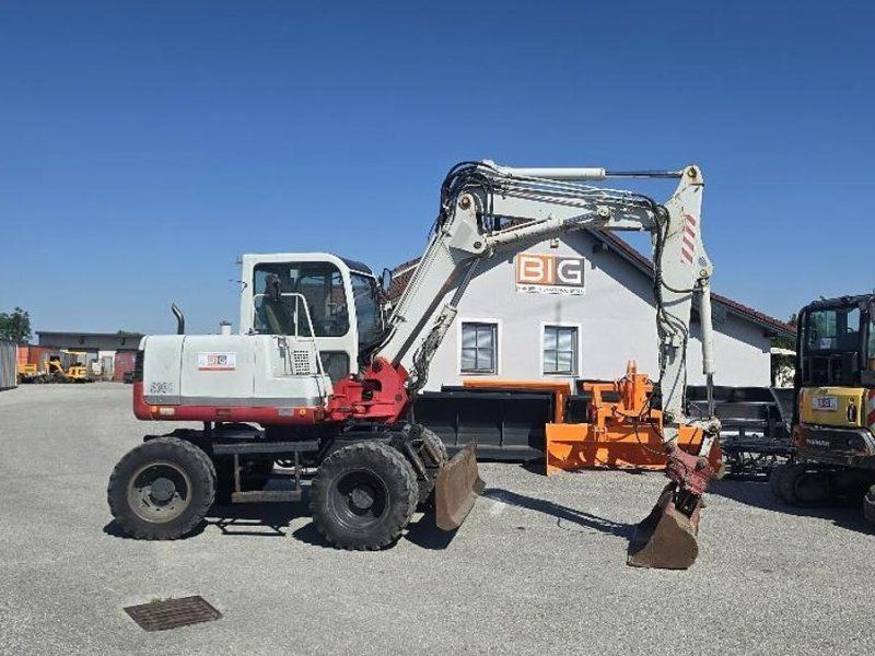 Takeuchi TB175W