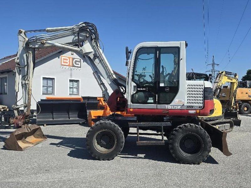 Takeuchi TB175W