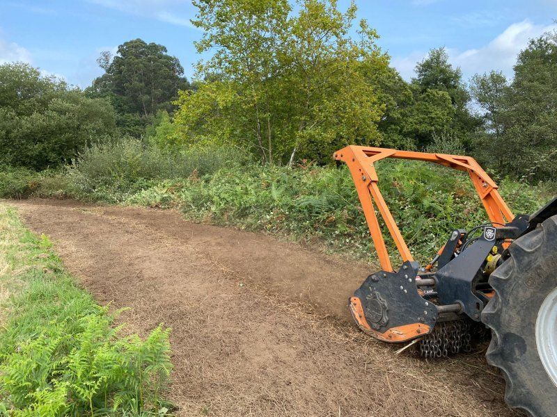 TMC Cancela TFJ-150 Forstmulcher /Mulchfräse mit Seitenverschiebung für Trak