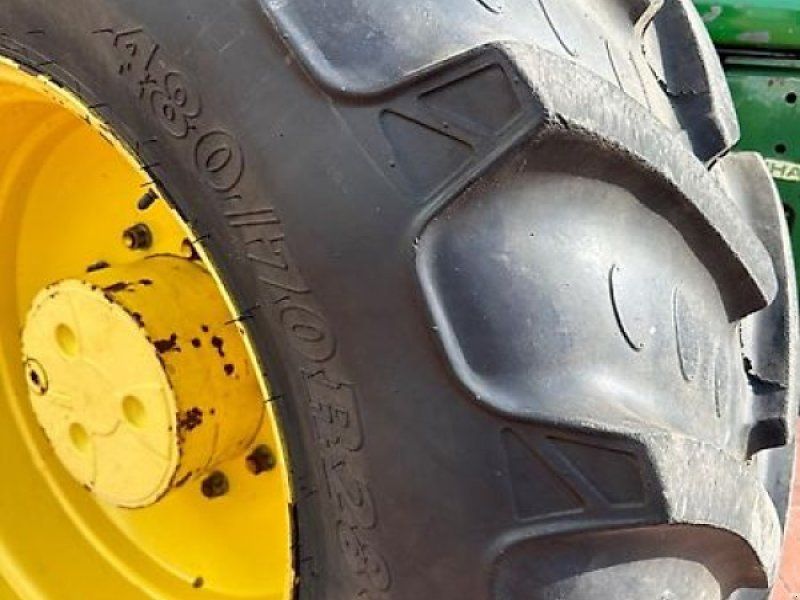 John Deere 6920 Premium AutoPowr 40