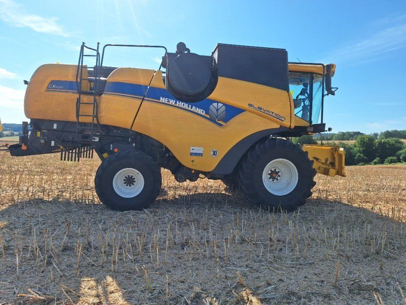 New Holland CX 5090 Eleion im Kundenauftrag