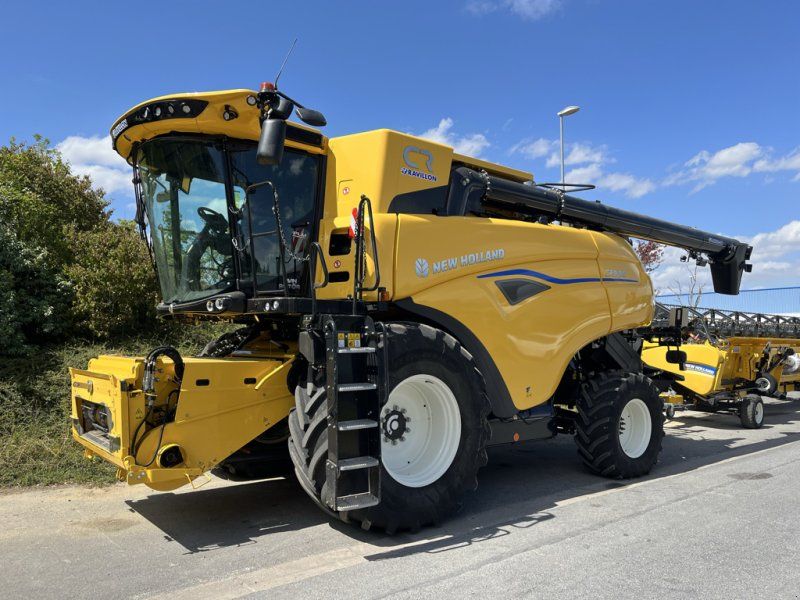 New Holland CR 9.90 REVELATION