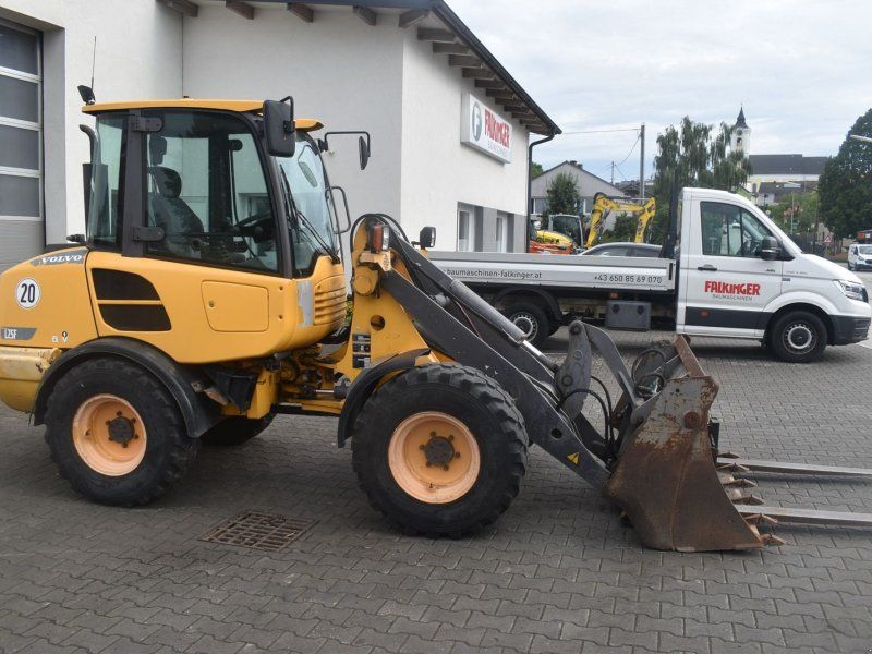 Volvo L25F