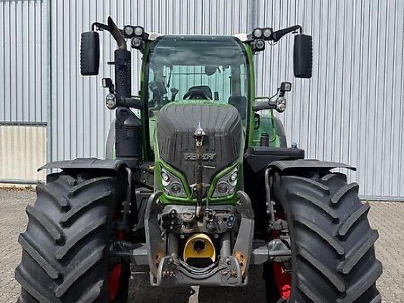 Fendt 724 s4 profi plus auf wunsch mit rtk