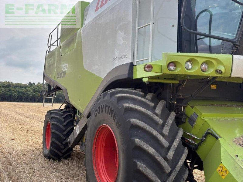 Claas LEXION 750 4WD
