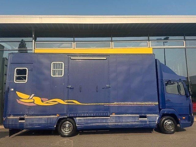 Mercedes Benz 814 Pferdeer Pferde LKW 7,5t.