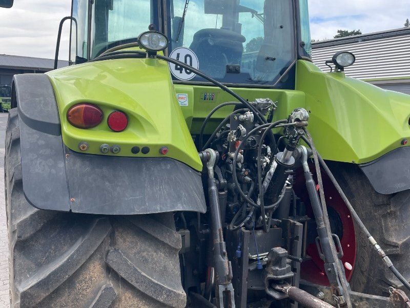 Claas Arion 640 CIS