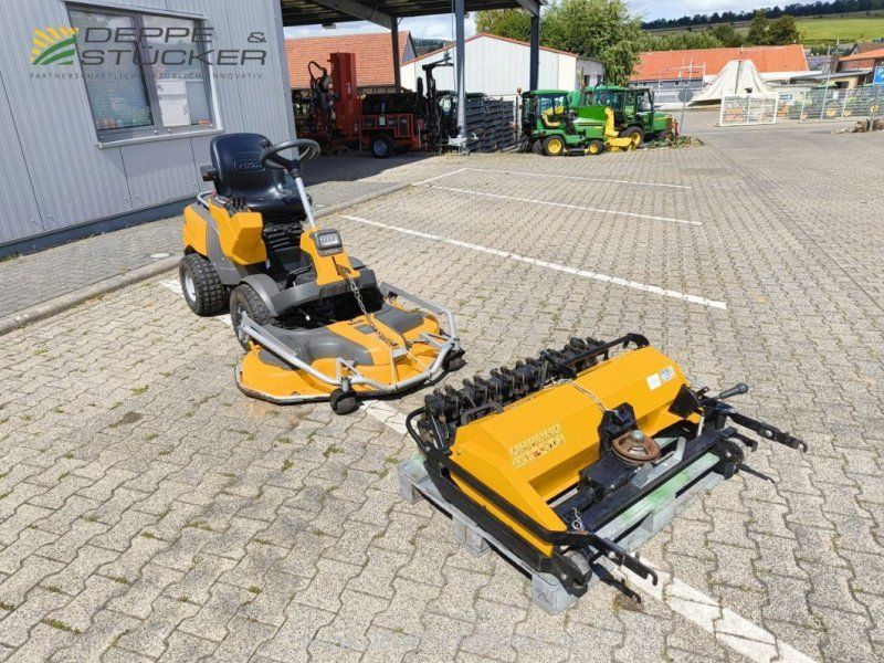 Stiga Pro 740 IQX mit Mulcher/Vertikutierer