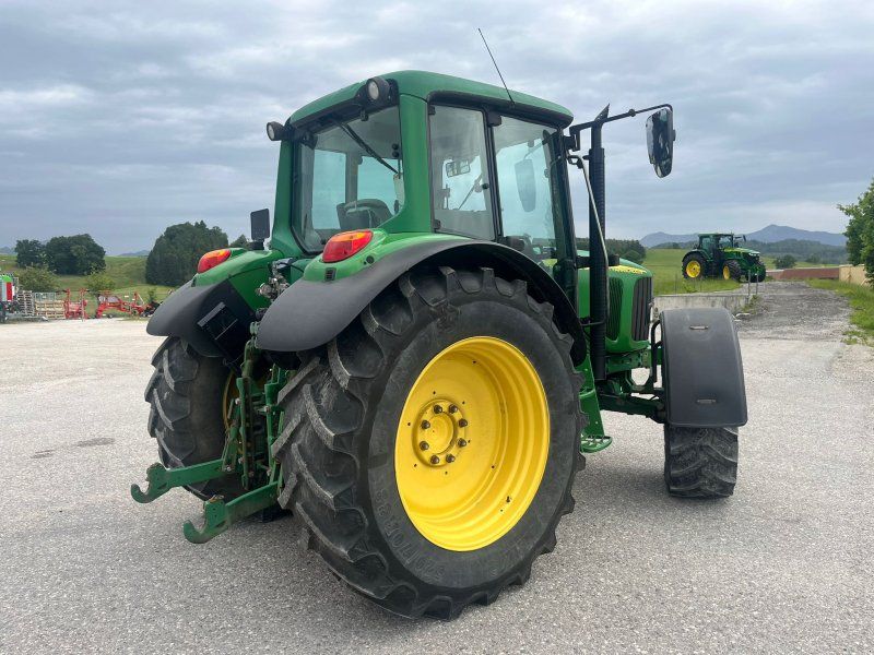 John Deere 6420
