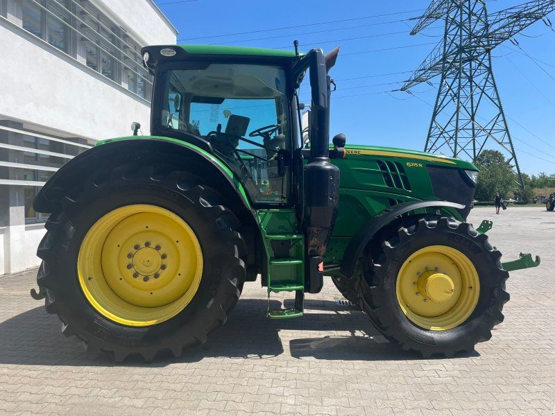 John Deere 6215R 6215 R