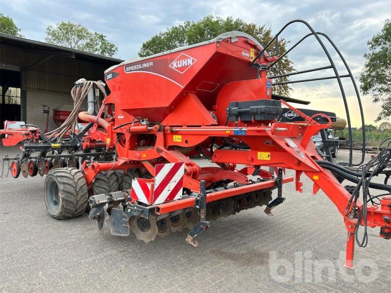 Kuhn SL 3000