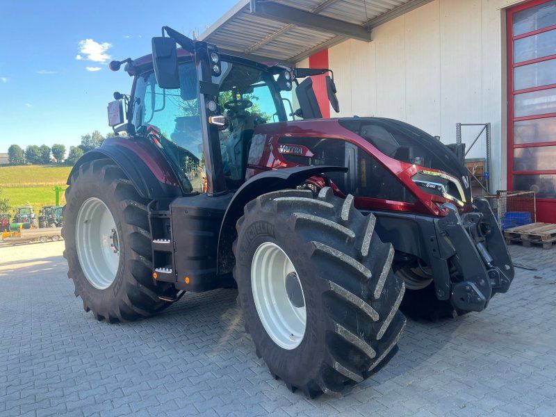 Valtra Q 265