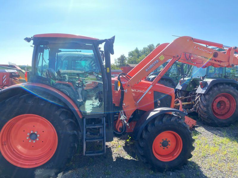 Kubota M135-17GX-2