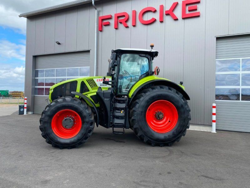 Claas Axion 960 CMatic