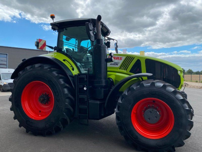 Claas Axion 960 CMatic