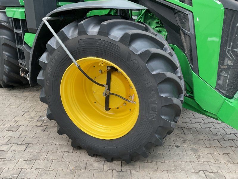 John Deere 8R 370