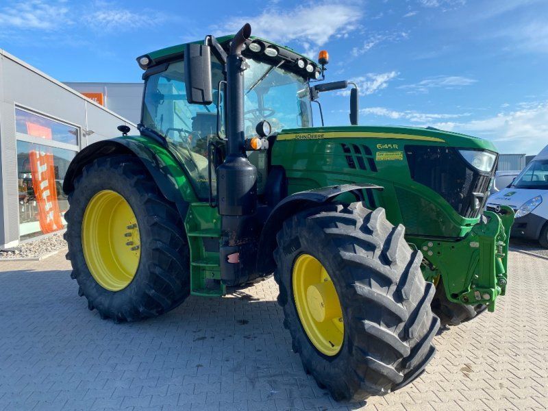 John Deere 6145R