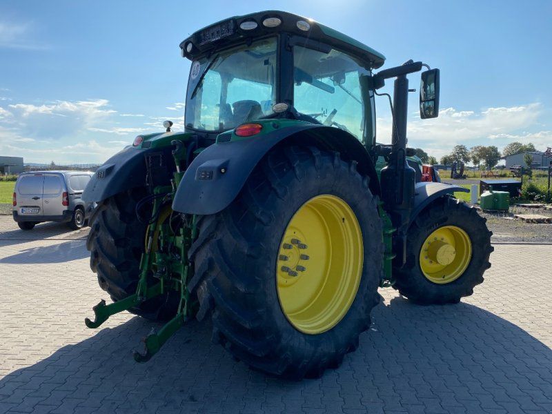 John Deere 6145R