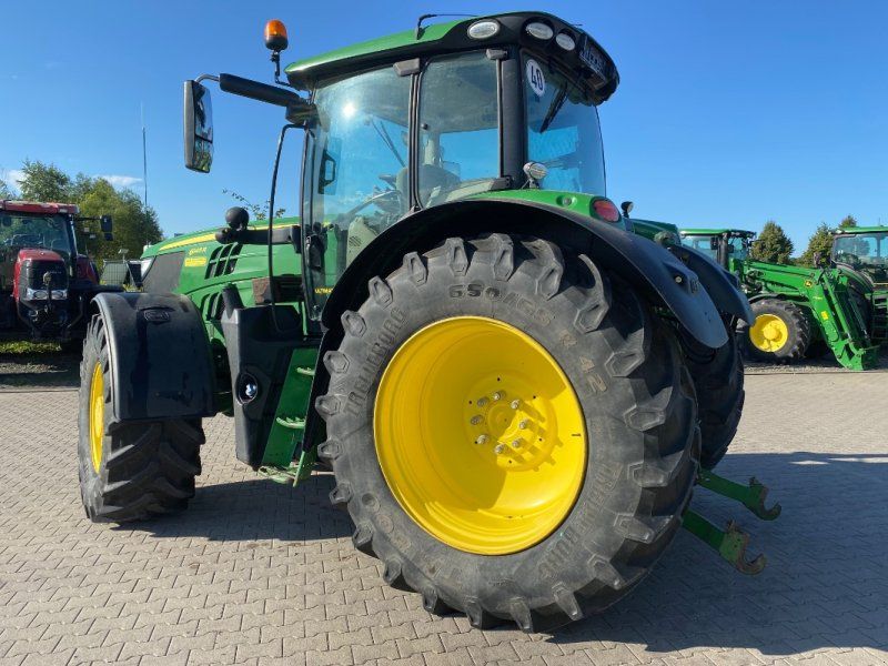 John Deere 6145R