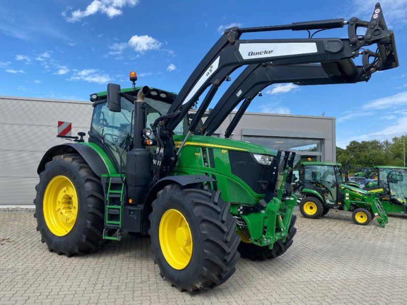 John Deere 6R 250