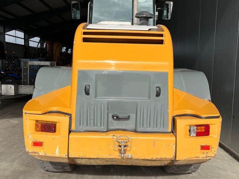 Liebherr L 538
