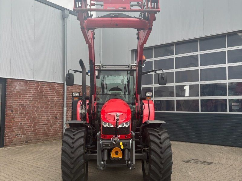 Massey Ferguson 5430 Dyna-4 Freisicht