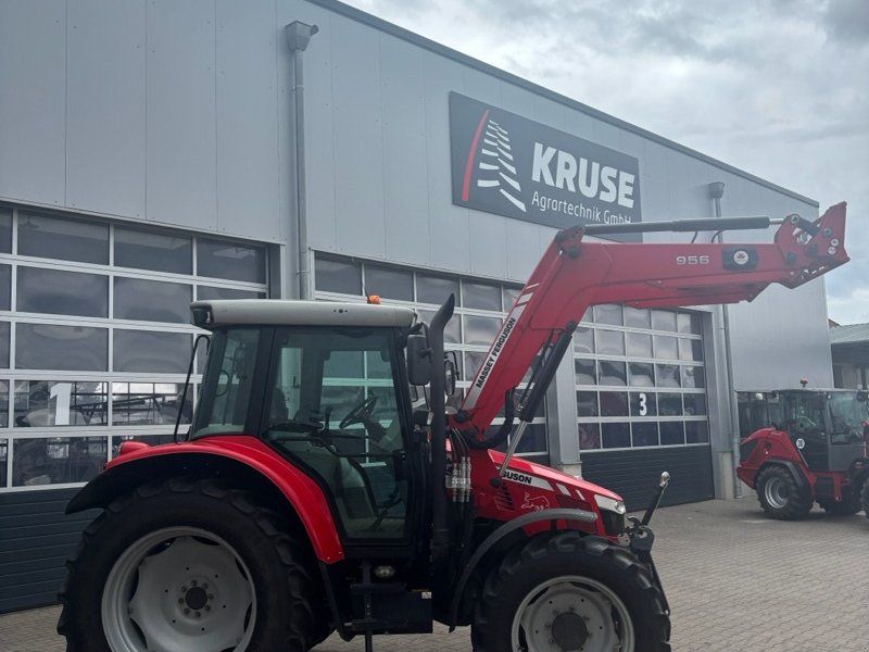 Massey Ferguson 5430 Dyna-4 Freisicht