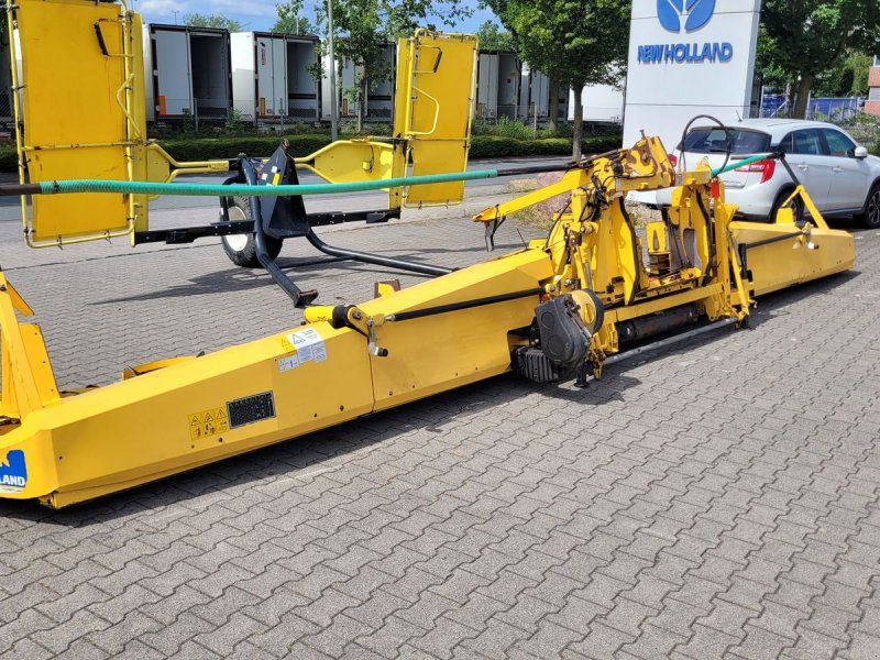 New Holland 900 SFIE (Kemper 390Plus)