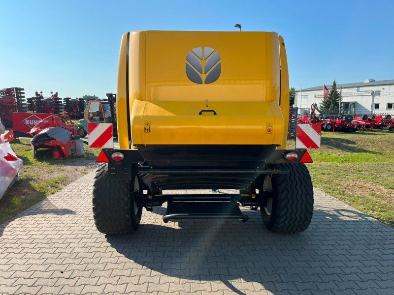 New Holland 150 RollBelt